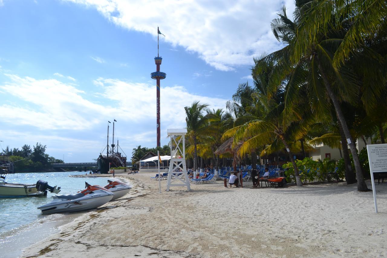 Bella Beach Condo Vacation 2 Bedrooms แคนคูน ภายนอก รูปภาพ