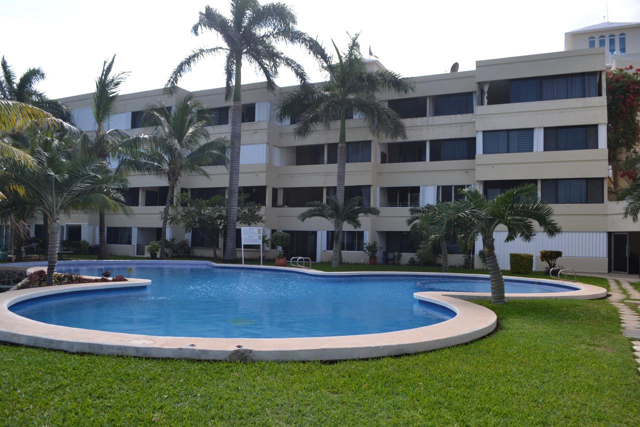 Bella Beach Condo Vacation 2 Bedrooms แคนคูน ภายนอก รูปภาพ